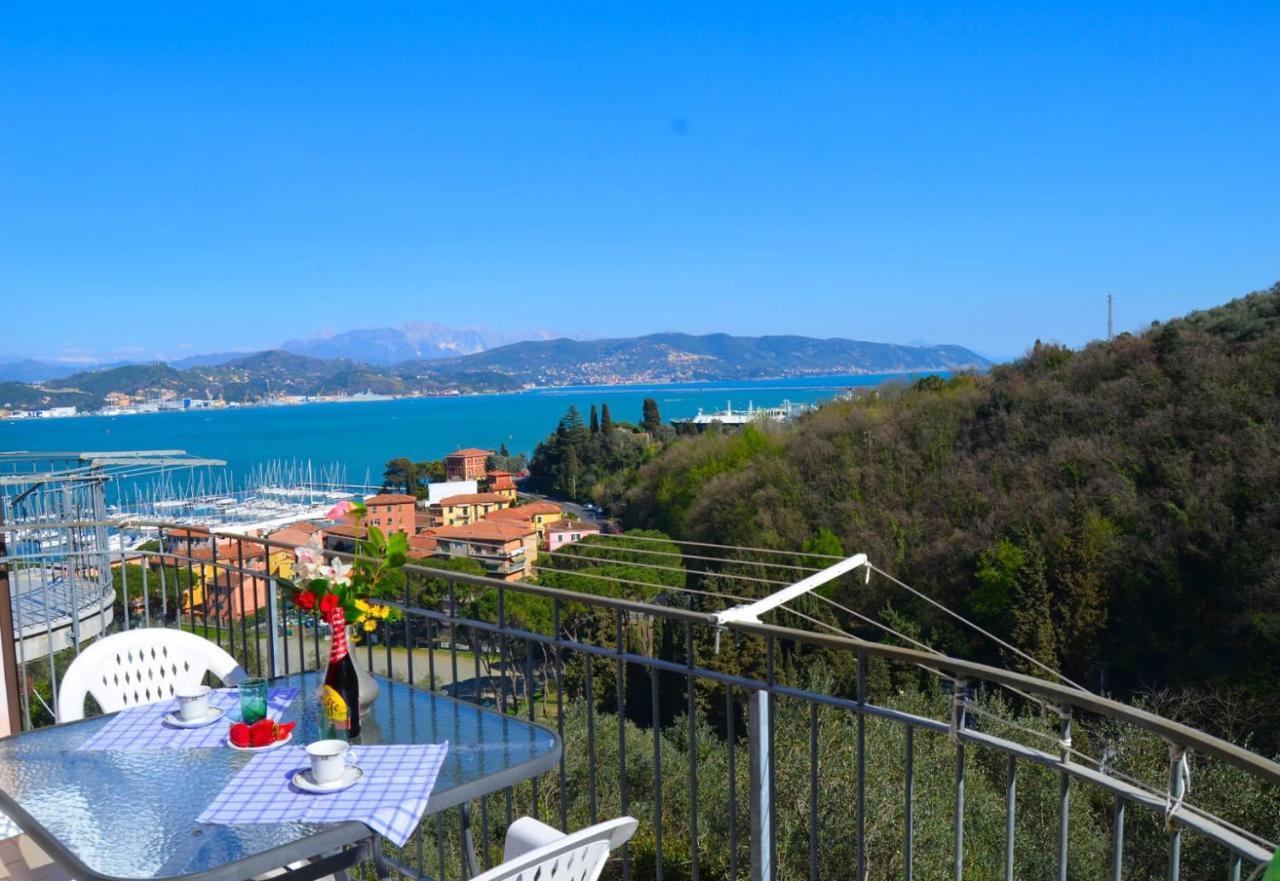 Wonderful Sea View - Terrace And Parking Fezzano (Liguria) Exterior foto