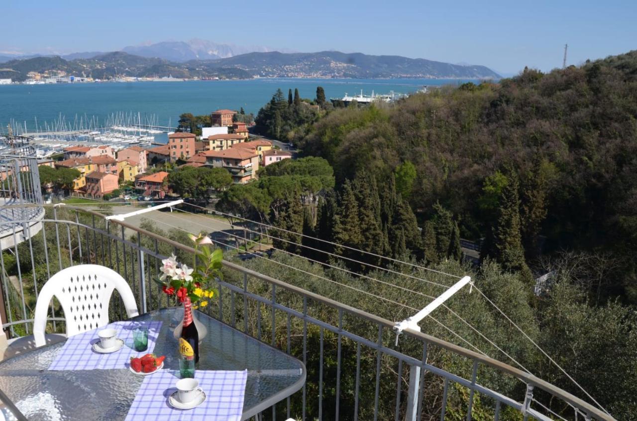 Wonderful Sea View - Terrace And Parking Fezzano (Liguria) Exterior foto